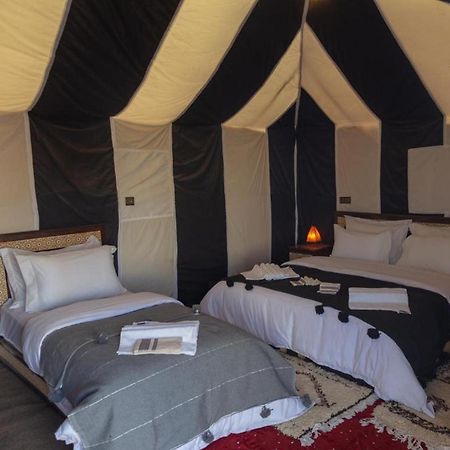 Zahra Luxury Desert Camp Мерзуга Экстерьер фото
