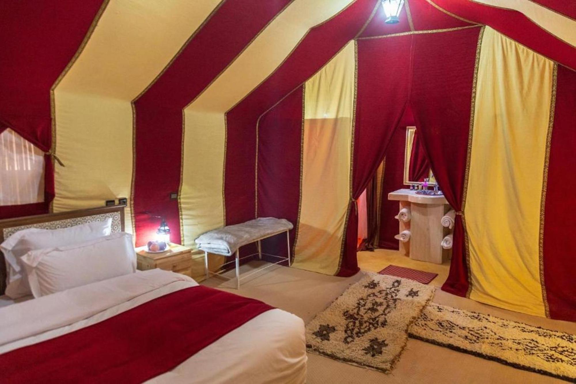Zahra Luxury Desert Camp Мерзуга Экстерьер фото