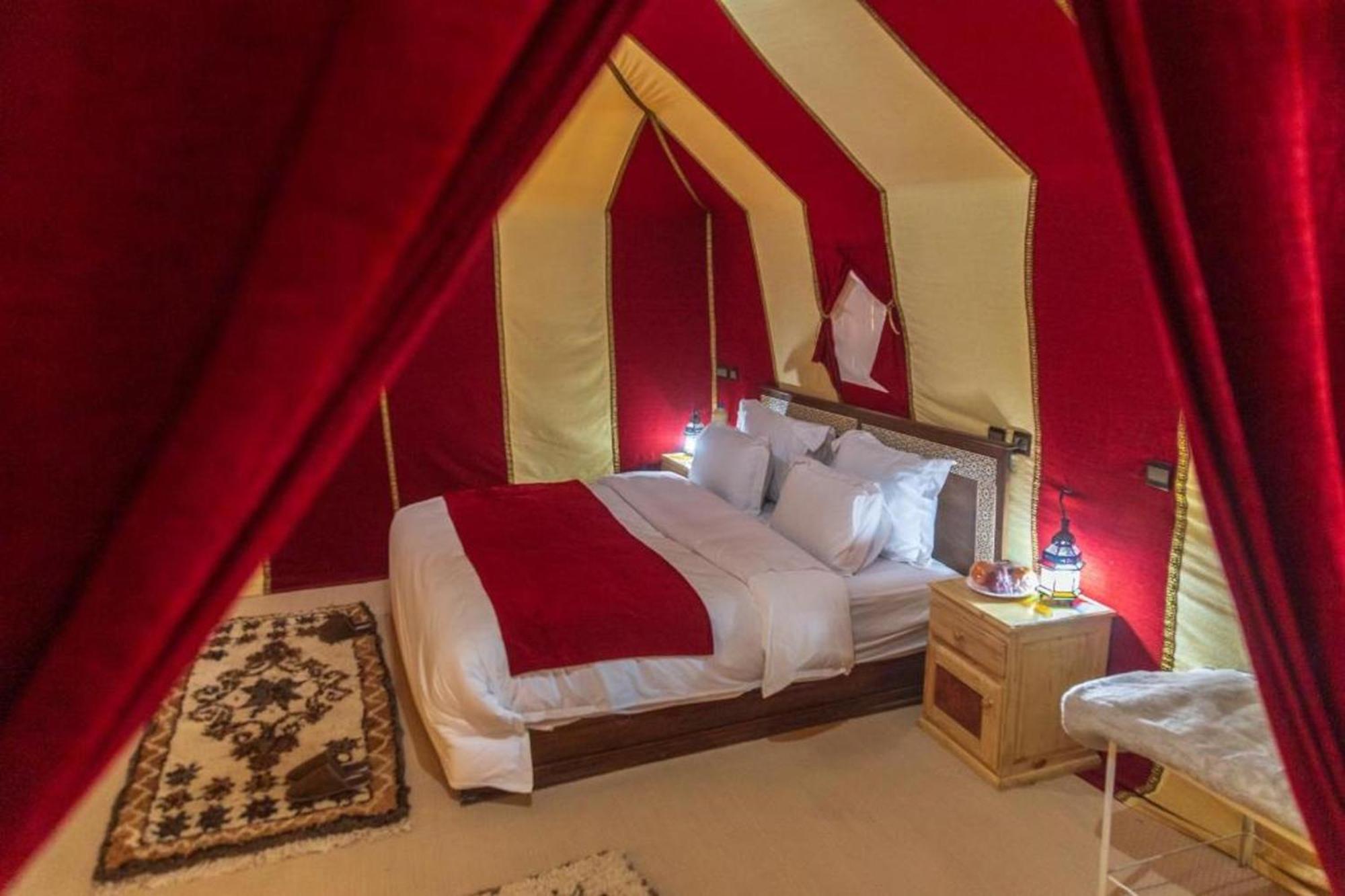 Zahra Luxury Desert Camp Мерзуга Экстерьер фото